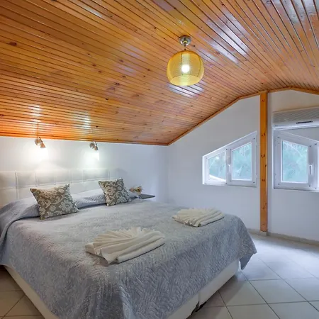 Xclusive Uzumlu (Aegean)