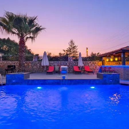 Villa Xclusive *