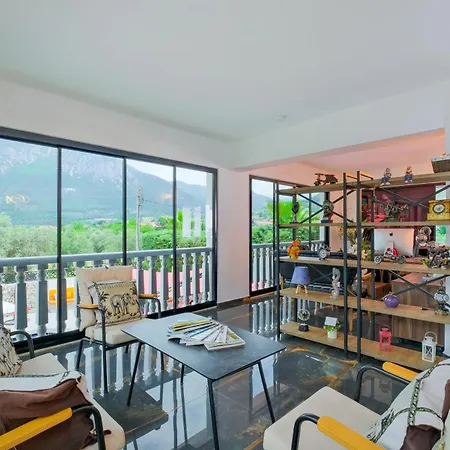 Xclusive ヴィラ *